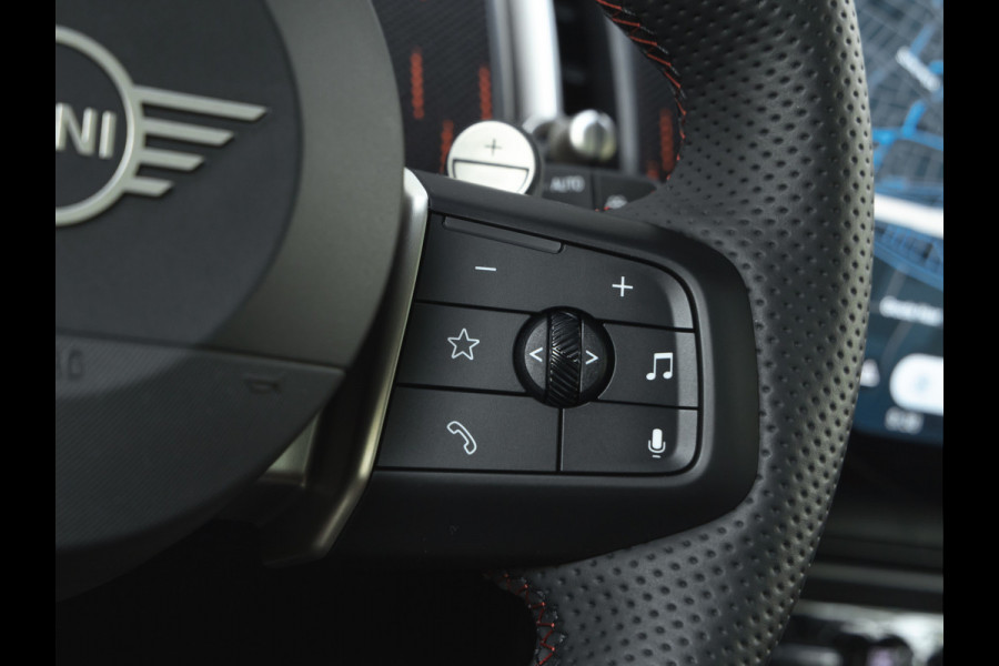 MINI Countryman 1.5 C John Cooper Works - XL Pakket - Pano - Trekhaak