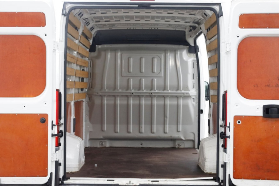 Peugeot Boxer 2.0 BlueHDI Euro6 L2H2 Premium Airco 06-2018
