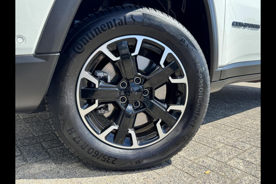 Jeep Compass 4xe 240 Plug-in Hybrid Electric Trailhawk | Apple Carplay | Lederen bekleding | Meer foto's volgen