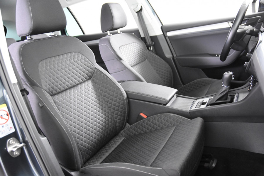 Škoda Superb Combi 1.4 TSI iV Hybrid *1ste Eigenaar*Navigatie*Stoelverwarming*