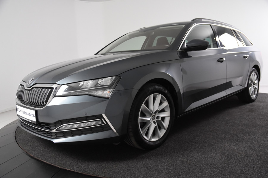 Škoda Superb Combi 1.4 TSI iV Hybrid *1ste Eigenaar*Navigatie*Stoelverwarming*