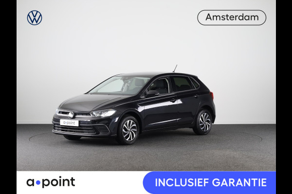 Volkswagen Polo 1.0 TSI Life 95PK | Navigatie | Camera | Keyless entry | Parkeersensoren | Stoelverwarming