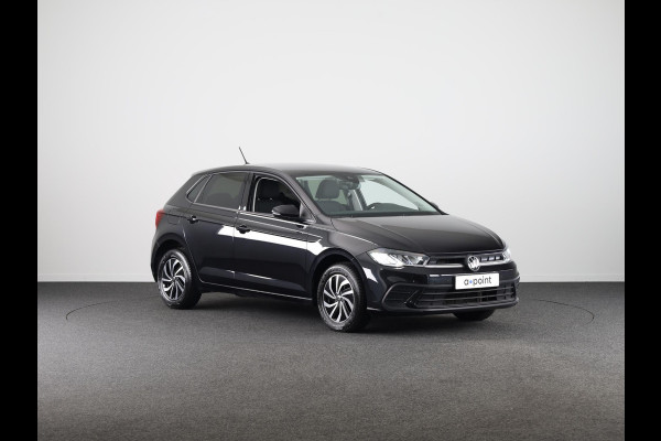 Volkswagen Polo 1.0 TSI Life 95PK | Navigatie | Camera | Keyless entry | Parkeersensoren | Stoelverwarming