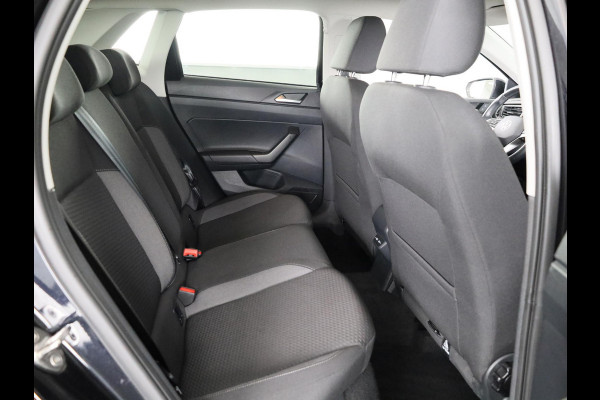 Volkswagen Polo 1.0 TSI Life 95PK | Navigatie | Camera | Keyless entry | Parkeersensoren | Stoelverwarming