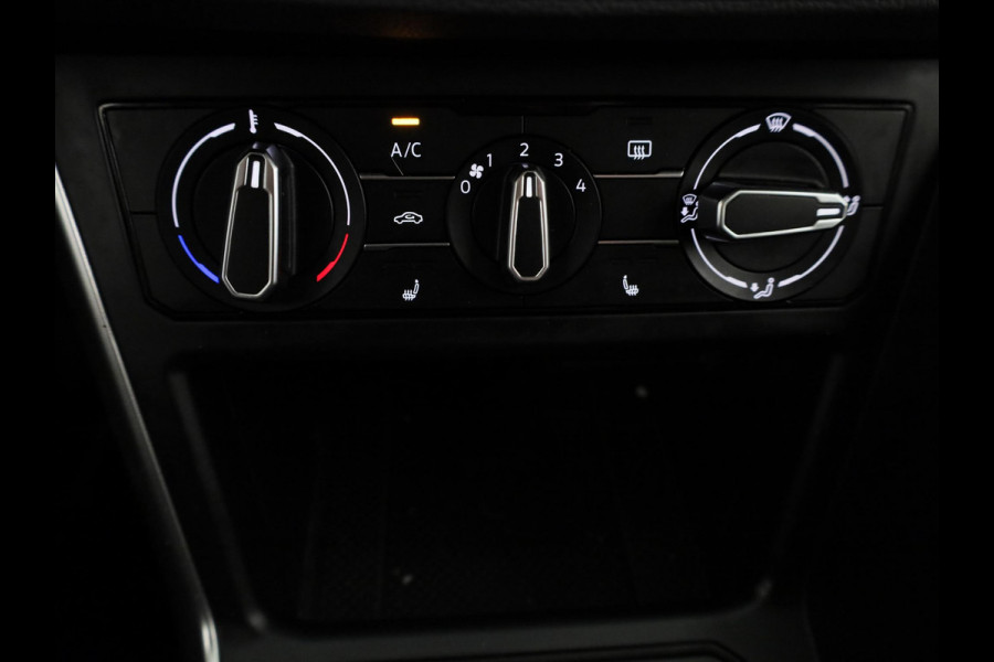 Volkswagen Polo 1.0 TSI Life 95PK | Navigatie | Camera | Keyless entry | Parkeersensoren | Stoelverwarming