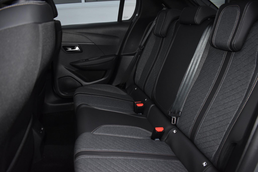 Peugeot 208 Hybrid 100PK e-DCS6 Allure | Navi | PDC | Incl. garantie