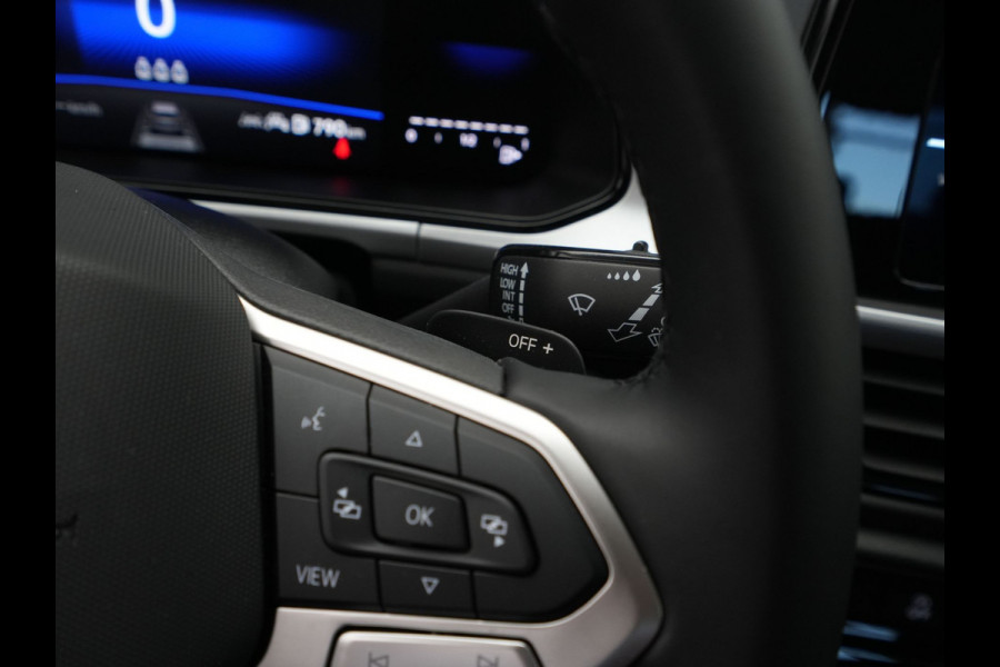 Volkswagen T-Roc 1.5 TSI 150pk DSG Life Edition Camera Carplay Keyless Clima 199