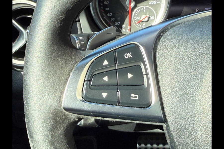 Mercedes-Benz CLA-Klasse 200 | Pano | Cruise | Camera |