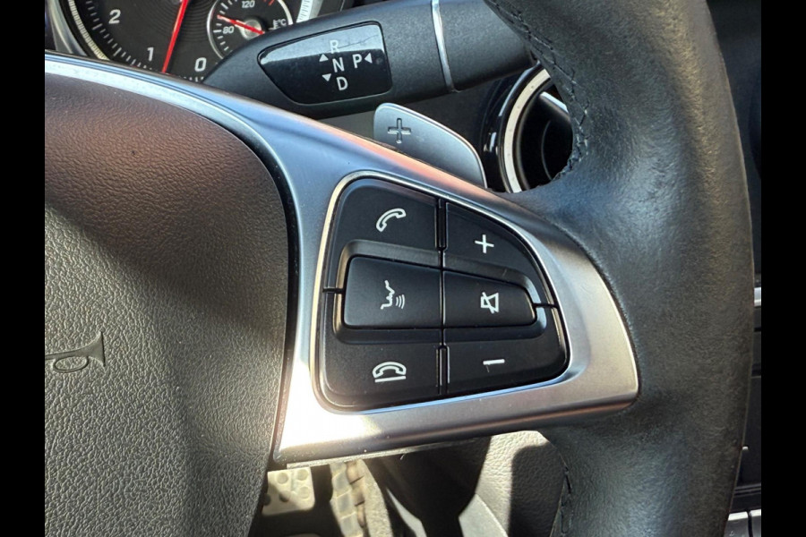 Mercedes-Benz CLA-Klasse 200 | Pano | Cruise | Camera |