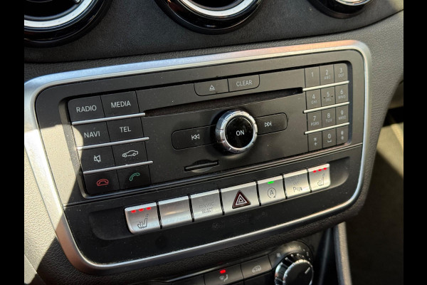 Mercedes-Benz CLA-Klasse 200 | Pano | Cruise | Camera |