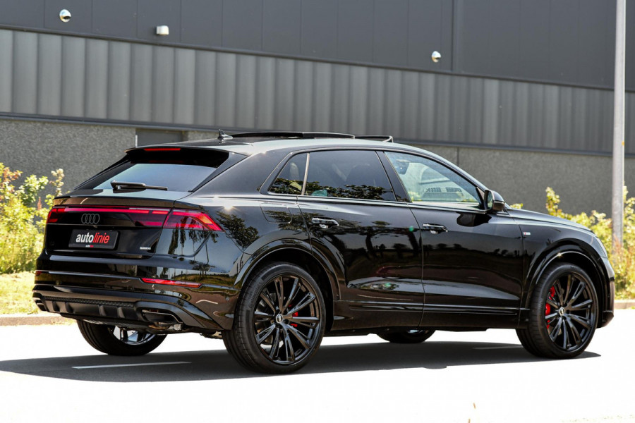 Audi Q8 60 TFSI e quattro Pro Line S Competition. RS Zetels, 4W Sturing, Softclose, Pano, Laser, B&O, 360 3D, Trekh, Keyless, 23"!