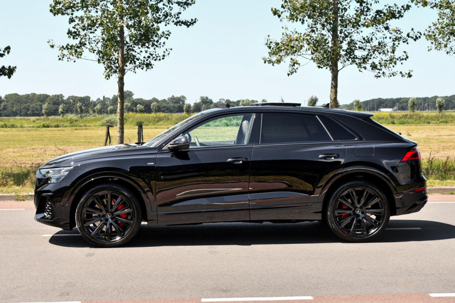 Audi Q8 60 TFSI e quattro Pro Line S Competition. RS Zetels, 4W Sturing, Softclose, Pano, Laser, B&O, 360 3D, Trekh, Keyless, 23"!