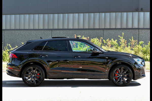 Audi Q8 60 TFSI e quattro Pro Line S Competition. RS Zetels, 4W Sturing, Softclose, Pano, Laser, B&O, 360 3D, Trekh, Keyless, 23"!