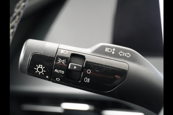 Kia Ev6 GT-Line 77.4 kWh - SOH 95,7% - Elektrisch glazen schuif-/kanteldak - Apple Carplay/Android Auto  - Fabrieksgarantie tot 05-2029