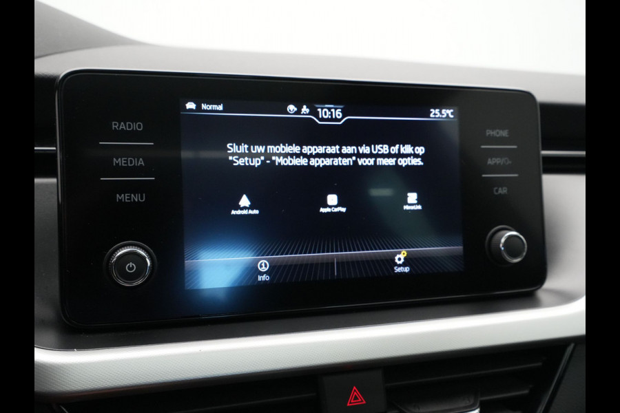 Škoda Kamiq 1.0 TSI 110pk DSG Sport Business Panorama dak 18"lm velgen Keyless Camera Clima 192