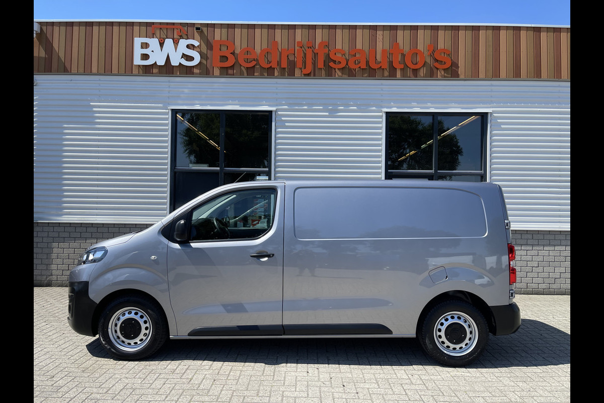 Citroën Jumpy 1.5 BlueHDI 120pk M Club L2H1 / vaste prijs rijklaar € 16.950 ex btw / lease vanaf € 285 / airco / cruise control / bijrijdersbank / grijs metallic / navigatie / euro 6 / bpm vrij Citroën Jumpy 1.5 BlueHDI 120pk M Club L2H1 / vaste prijs rijklaar € 16.950 ex btw / lease vanaf € 285 / airco / cruise control / bijrijdersbank / grijs metallic / navigatie / euro 6 / bpm vrij
