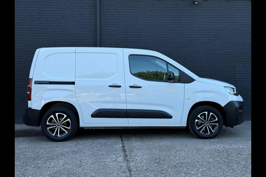 Citroën Berlingo 1.5 BlueHDi 130 EAT8 3PERSOONS L1 NAVI | CARPLAY | CAMERA | LEDER | AIRCO | PDC | NWE APK | BTW