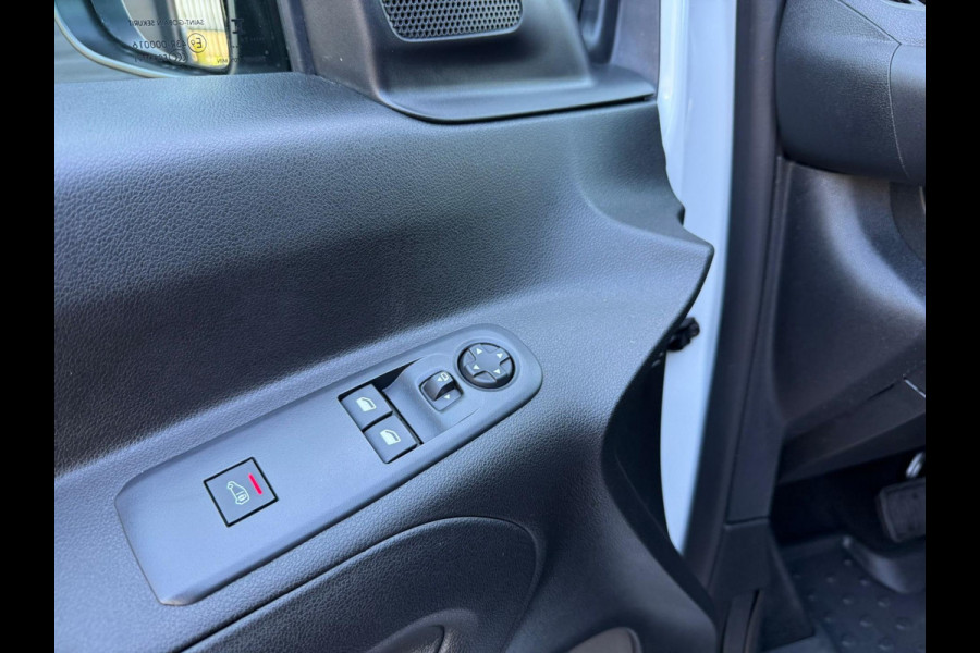 Citroën Berlingo 1.5 BlueHDi 130 EAT8 3PERSOONS L1 NAVI | CARPLAY | CAMERA | LEDER | AIRCO | PDC | NWE APK | BTW