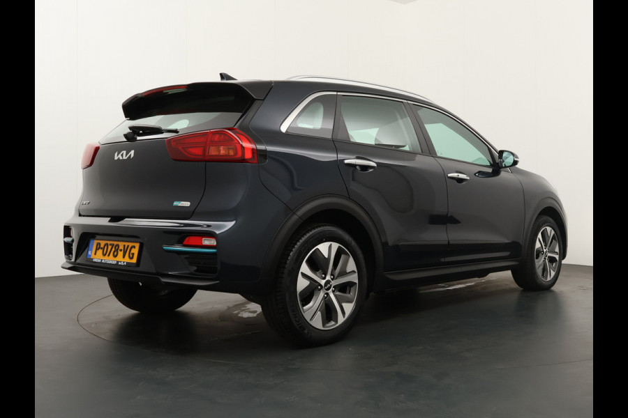 Kia e-Niro DynamicLine 64 kWh - SOH 94,2% - Adaptief Control - Climate Control - Navigatie - Apple/Android Carplay - Fabrieksgarantie Tot 2029