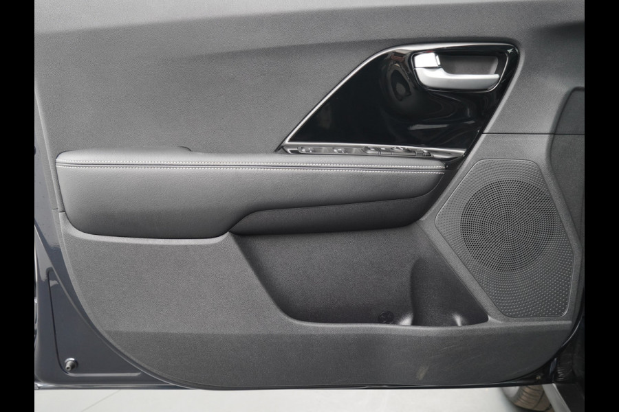 Kia e-Niro DynamicLine 64 kWh - SOH 94,2% - Adaptief Control - Climate Control - Navigatie - Apple/Android Carplay - Fabrieksgarantie Tot 2029