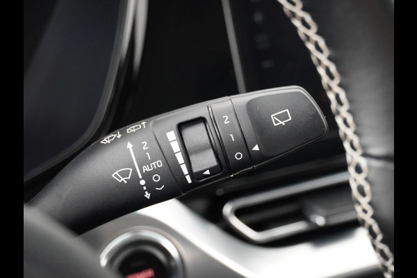 Kia e-Niro DynamicLine 64 kWh - SOH 94,2% - Adaptief Control - Climate Control - Navigatie - Apple/Android Carplay - Fabrieksgarantie Tot 2029