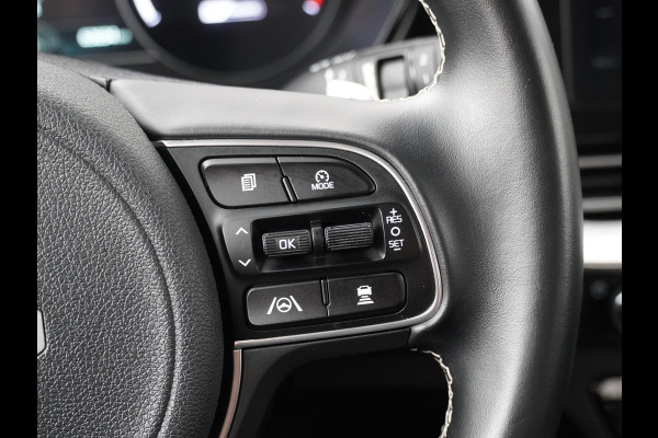 Kia e-Niro DynamicLine 64 kWh - SOH 94,2% - Adaptief Control - Climate Control - Navigatie - Apple/Android Carplay - Fabrieksgarantie Tot 2029