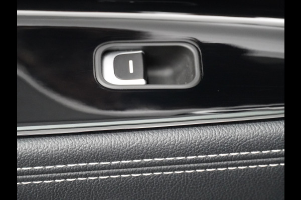 Kia e-Niro DynamicLine 64 kWh - SOH 94,2% - Adaptief Control - Climate Control - Navigatie - Apple/Android Carplay - Fabrieksgarantie Tot 2029