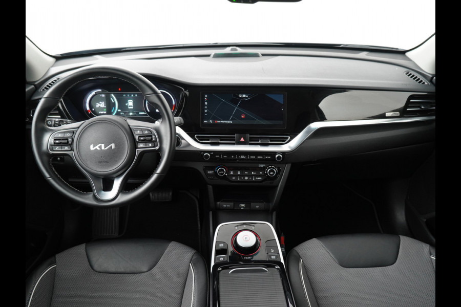 Kia e-Niro DynamicLine 64 kWh - SOH 94,2% - Adaptief Control - Climate Control - Navigatie - Apple/Android Carplay - Fabrieksgarantie Tot 2029