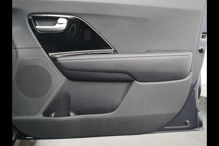 Kia e-Niro DynamicLine 64 kWh - SOH 94,2% - Adaptief Control - Climate Control - Navigatie - Apple/Android Carplay - Fabrieksgarantie Tot 2029