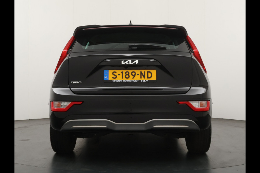 Kia Niro EV DynamicLine 64.8 kWh - SOH 98,4% - Apple Carplay/ Android Auto - Cruise Control - Adaptief Cruise Control - Navigatie - Fabrieksgarantie tot 03-2030