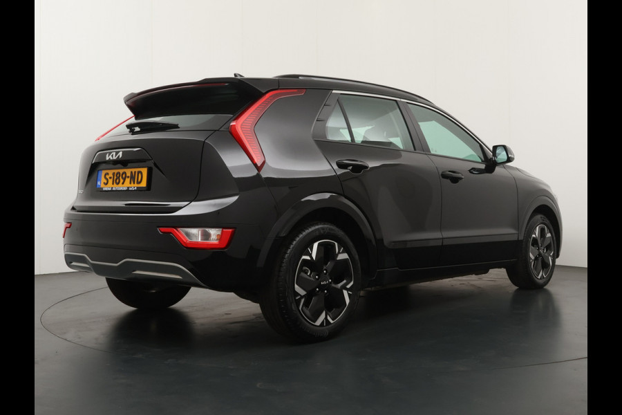 Kia Niro EV DynamicLine 64.8 kWh - SOH 98,4% - Apple Carplay/ Android Auto - Cruise Control - Adaptief Cruise Control - Navigatie - Fabrieksgarantie tot 03-2030