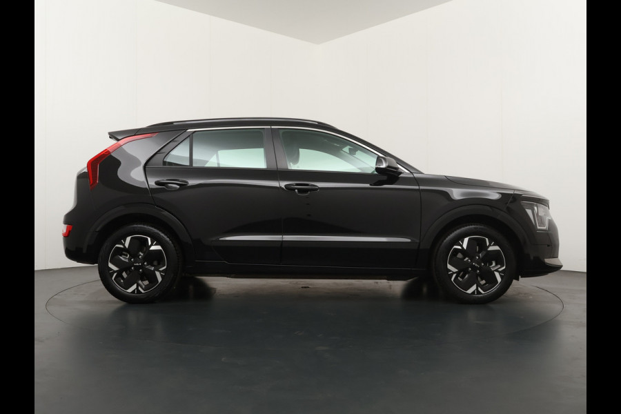 Kia Niro EV DynamicLine 64.8 kWh - SOH 98,4% - Apple Carplay/ Android Auto - Cruise Control - Adaptief Cruise Control - Navigatie - Fabrieksgarantie tot 03-2030