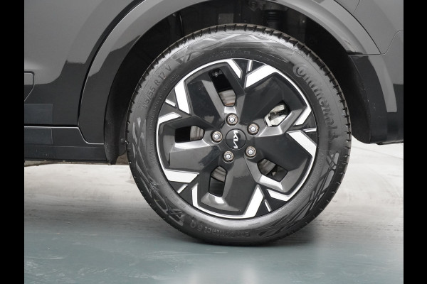 Kia Niro EV DynamicLine 64.8 kWh - SOH 98,4% - Apple Carplay/ Android Auto - Cruise Control - Adaptief Cruise Control - Navigatie - Fabrieksgarantie tot 03-2030