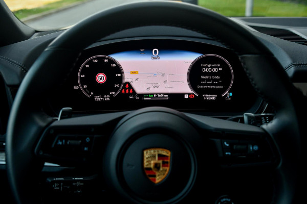 Porsche Cayenne Coupé 3.0 E-Hybrid. BTW, Sport Design, Sportuitlaat, Softclose, Leder, Memory, ACC, Keyless, Camera, Dodeh, Luchtv