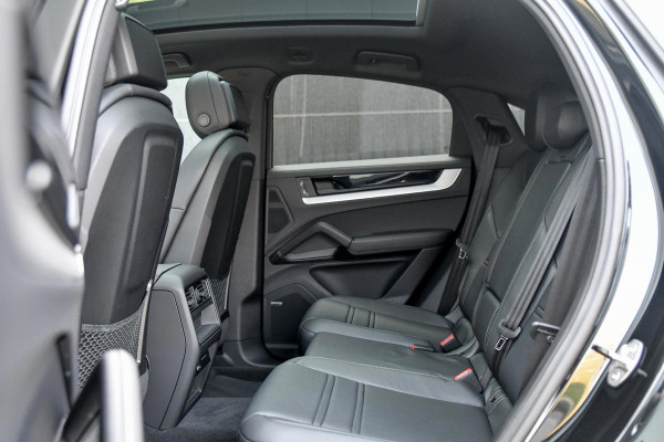 Porsche Cayenne Coupé 3.0 E-Hybrid. BTW, Sport Design, Sportuitlaat, Softclose, Leder, Memory, ACC, Keyless, Camera, Dodeh, Luchtv