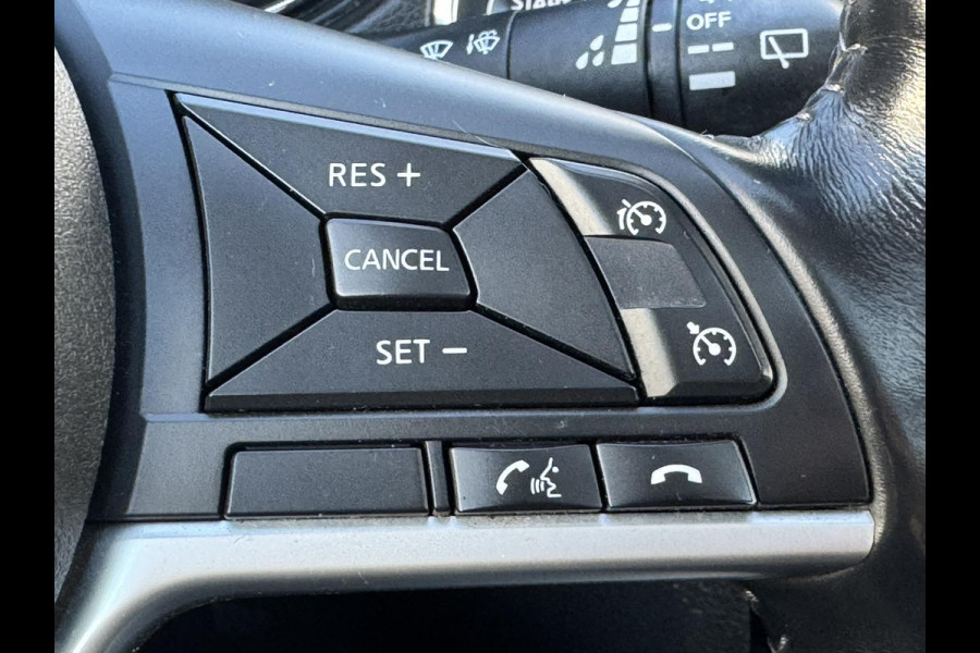 Nissan X-Trail 1.3 DIG-T Business Edition Cruise control Climate control Panoramadak 360 camera Verwarmde voorstoelen/ achterbank