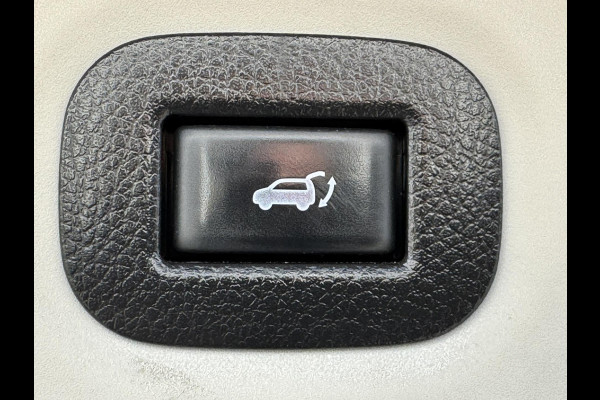 Nissan X-Trail 1.3 DIG-T Business Edition Cruise control Climate control Panoramadak 360 camera Verwarmde voorstoelen/ achterbank