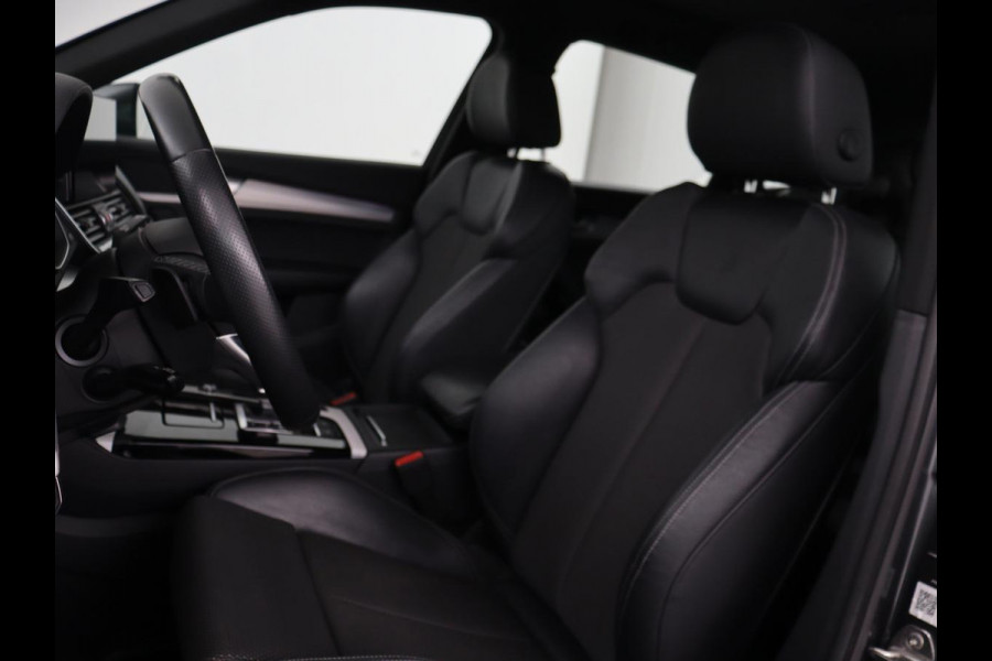 Audi Q5 50 TFSI e quattro S edition | Stoelverwarming | Adaptive cruise | Matrix LED | Half leder | Camera | Carplay | Sfeerverlichting | Sportstoelen | Navigatie