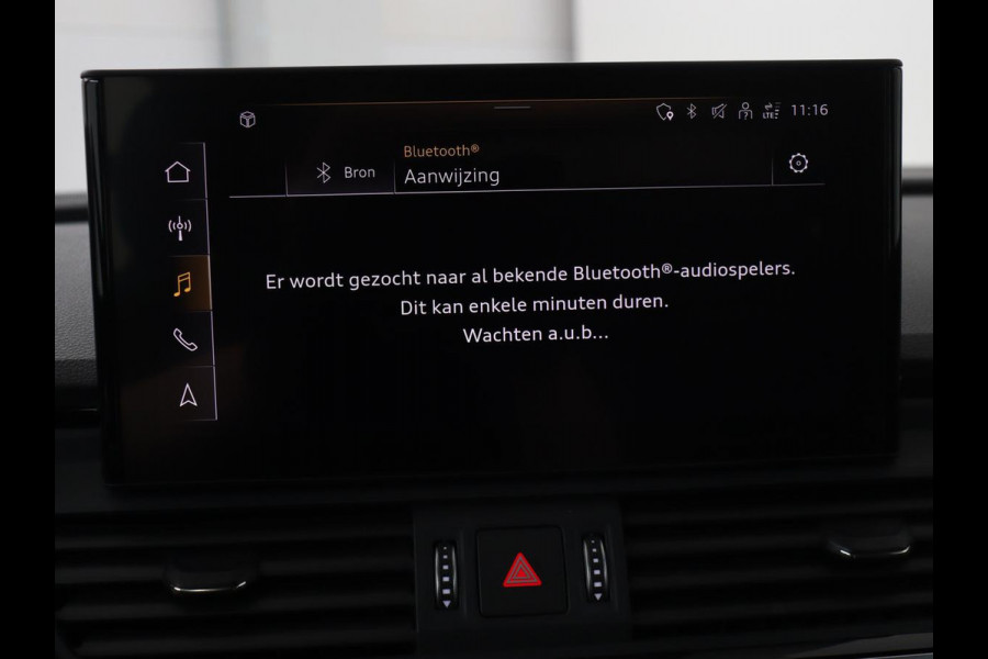 Audi Q5 50 TFSI e quattro S edition | Stoelverwarming | Adaptive cruise | Matrix LED | Half leder | Camera | Carplay | Sfeerverlichting | Sportstoelen | Navigatie