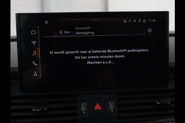 Audi Q5 50 TFSI e quattro S edition | Stoelverwarming | Adaptive cruise | Matrix LED | Half leder | Camera | Carplay | Sfeerverlichting | Sportstoelen | Navigatie