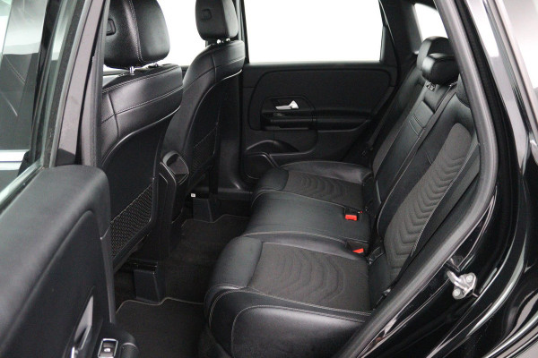 Mercedes-Benz B-Klasse 160 Advantage (NAVIGATIE, ACHTERUITRIJCAMERA, PARKEERSENSOREN, CRUISE CONTROL, NL-AUTO, GOED ONDERHOUDEN)