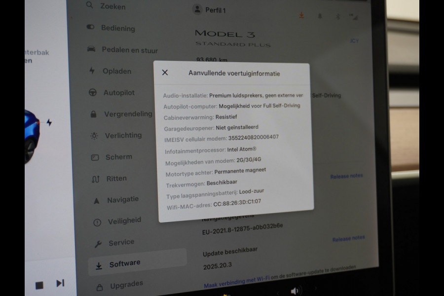 Tesla Model 3 RWD SR+ 60kWh 325PK Trekhaak FSD 3-Computer 18" AutoPilot Leder PanoDak Adaptive-Cruise Lmv Camera's Elektr.-Stuur+Stoelen+Spieg Navi LED Comfortstoelen ACC DAB Voorverwarmen interieur via App Keyless via Telefoonsleutel One-Pedal-Drive Origineel Nederlandse auto tot 11kw laden thuis! 1.584kg licht! Accu Garantie tot 16-03-2028/160.000km