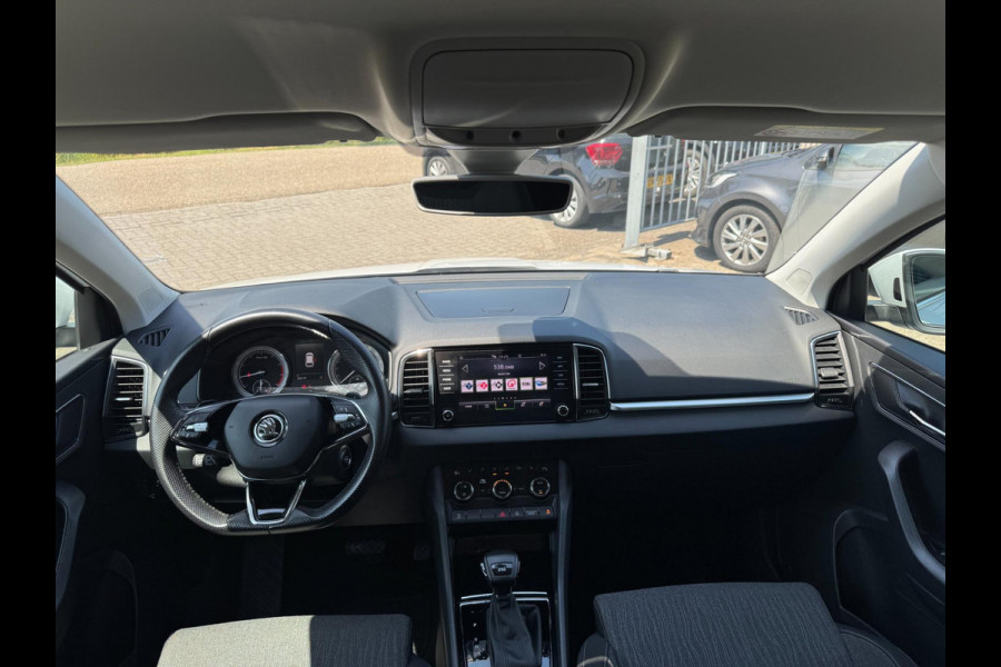 Škoda Karoq 1.5 TSI ACT Style TREKHAAK / ADAPT. CRUISE / STOELVERW. / DRAADLOZE LADER / 110KW / 150PK / DRAADLOZE CARPLAY / ECC