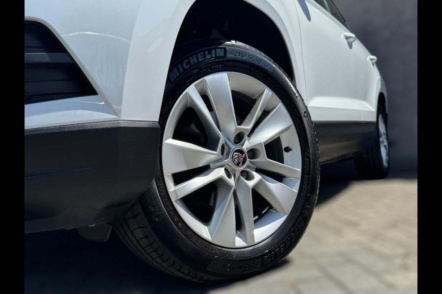 Škoda Karoq 1.5 TSI ACT Style TREKHAAK / ADAPT. CRUISE / STOELVERW. / DRAADLOZE LADER / 110KW / 150PK / DRAADLOZE CARPLAY / ECC