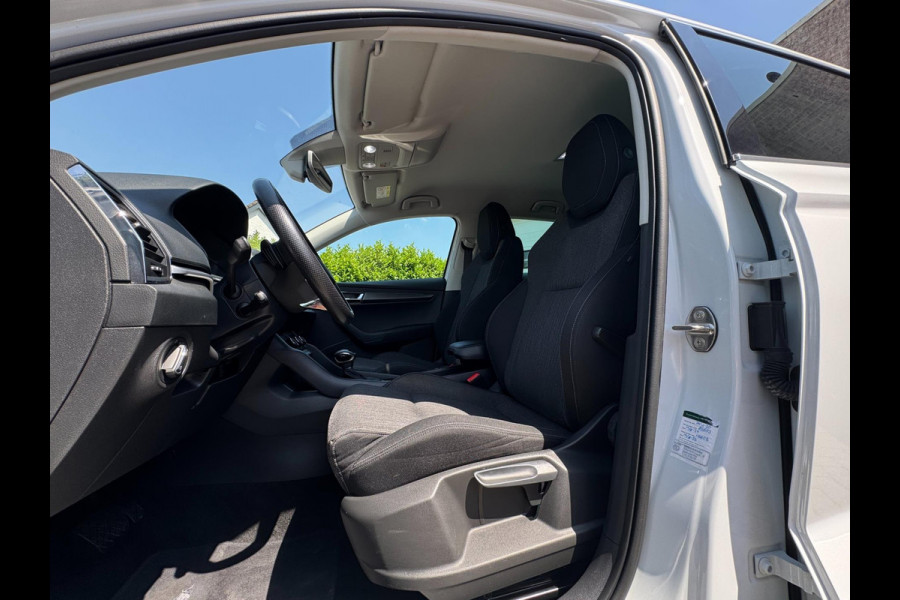 Škoda Karoq 1.5 TSI ACT Style TREKHAAK / ADAPT. CRUISE / STOELVERW. / DRAADLOZE LADER / 110KW / 150PK / DRAADLOZE CARPLAY / ECC