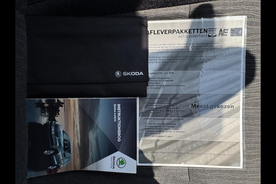 Škoda Karoq 1.5 TSI ACT Style TREKHAAK / ADAPT. CRUISE / STOELVERW. / DRAADLOZE LADER / 110KW / 150PK / DRAADLOZE CARPLAY / ECC