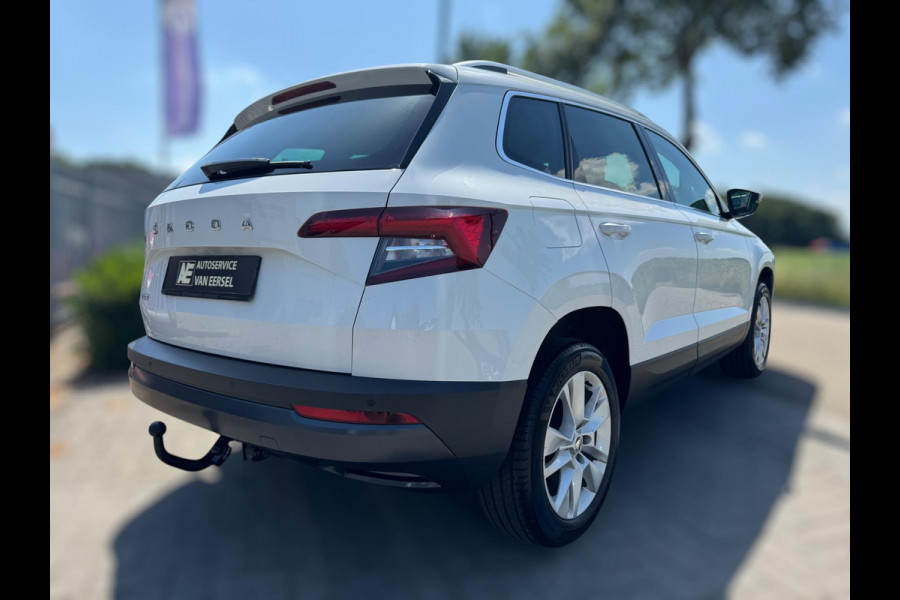 Škoda Karoq 1.5 TSI ACT Style TREKHAAK / ADAPT. CRUISE / STOELVERW. / DRAADLOZE LADER / 110KW / 150PK / DRAADLOZE CARPLAY / ECC