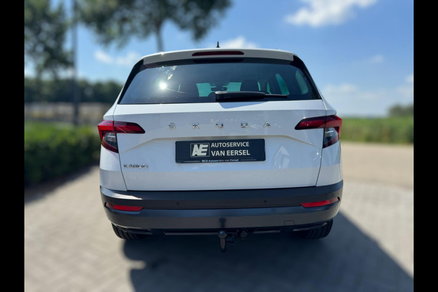 Škoda Karoq 1.5 TSI ACT Style TREKHAAK / ADAPT. CRUISE / STOELVERW. / DRAADLOZE LADER / 110KW / 150PK / DRAADLOZE CARPLAY / ECC