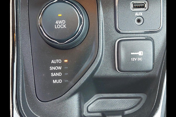 Jeep Compass 1.4 MultiAir Limited 4x4 | 170PK | Automaat | 4WD | zwart dak | halfleder | xenon | blind-spot | stoelverwarming |  Apple Carplay/Android Auto | achteruitrijcamera