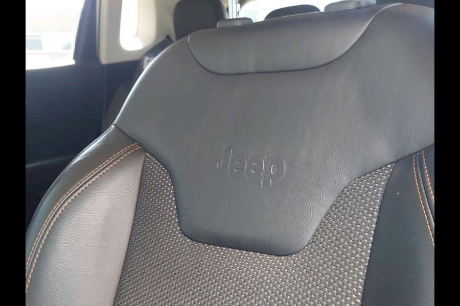 Jeep Compass 1.4 MultiAir Limited 4x4 | 170PK | Automaat | 4WD | zwart dak | halfleder | xenon | blind-spot | stoelverwarming |  Apple Carplay/Android Auto | achteruitrijcamera